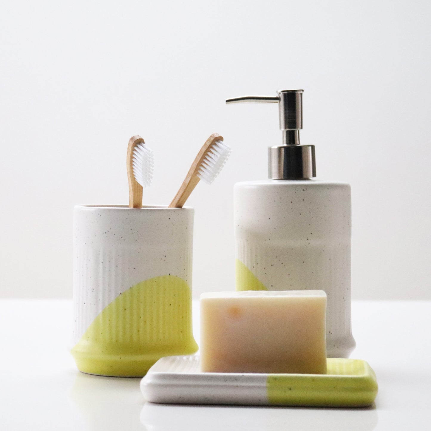 Talia Toothbrush Holder
