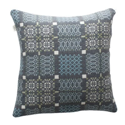 Knotgarden Cushion