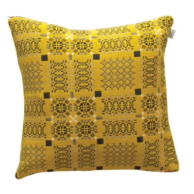 Knotgarden Cushion
