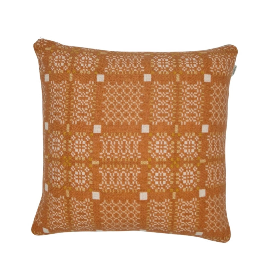 Knotgarden Cushion
