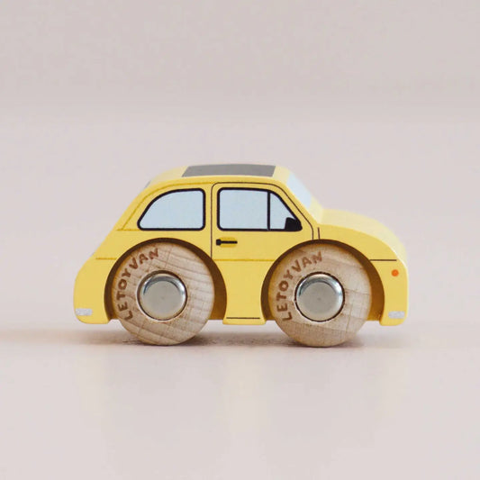 Fifi Car Toy