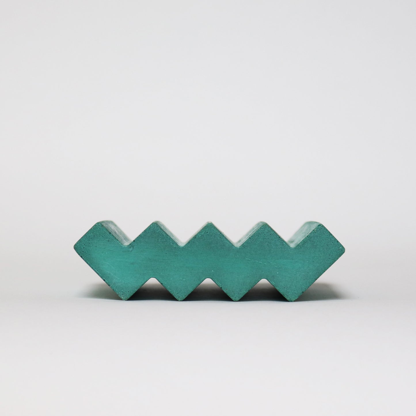 Concrete Zig Zag Soap Dish
