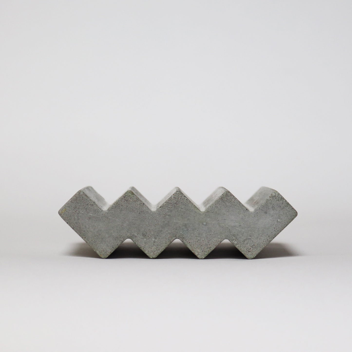 Concrete Zig Zag Soap Dish