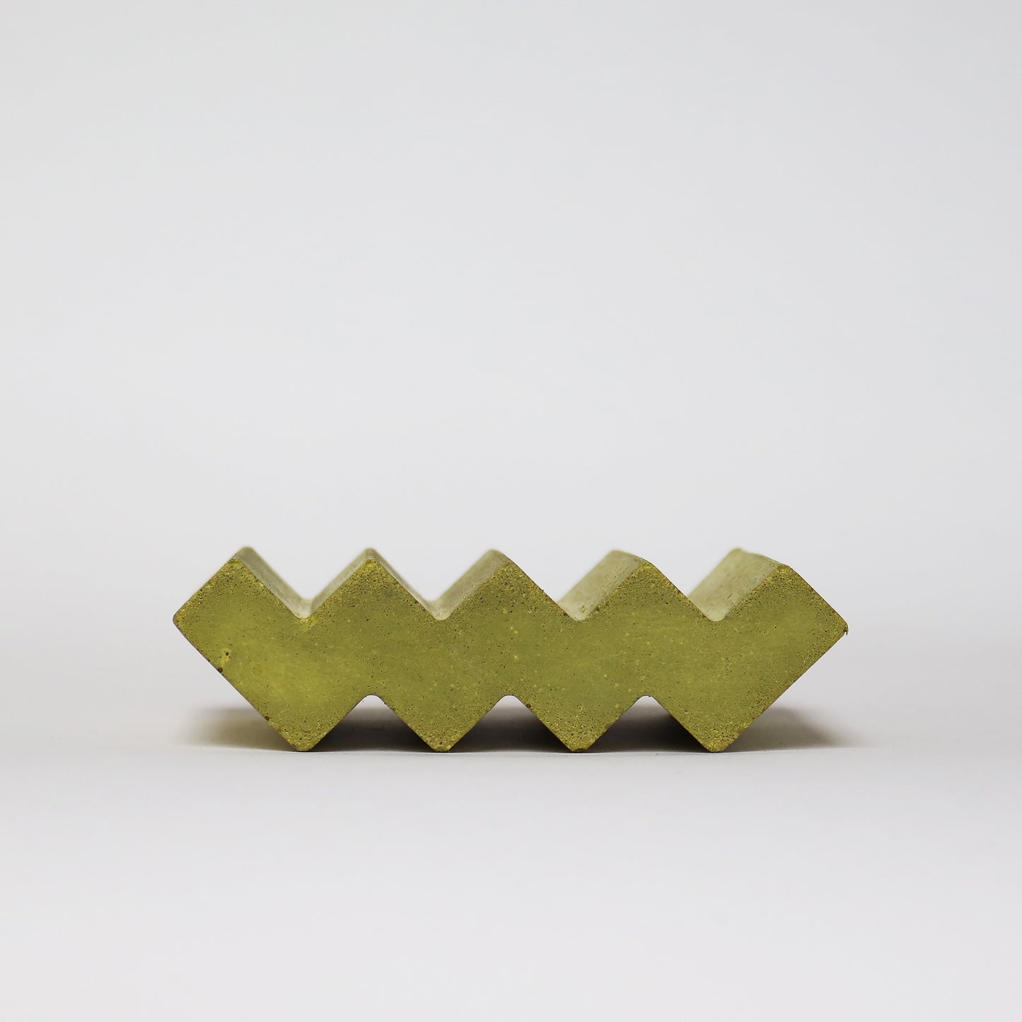 Concrete Zig Zag Soap Dish