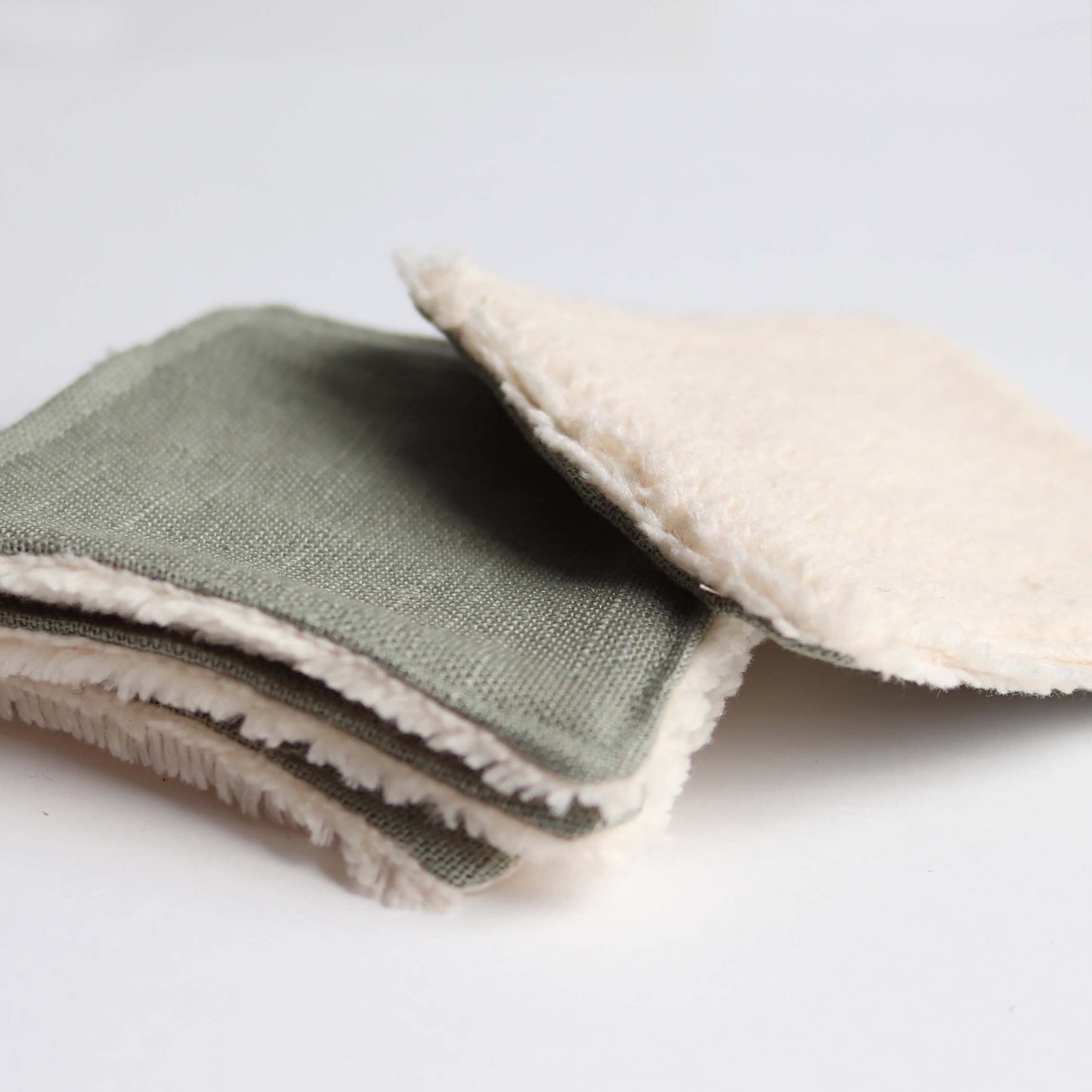 Make up Wipes (Pack of three)